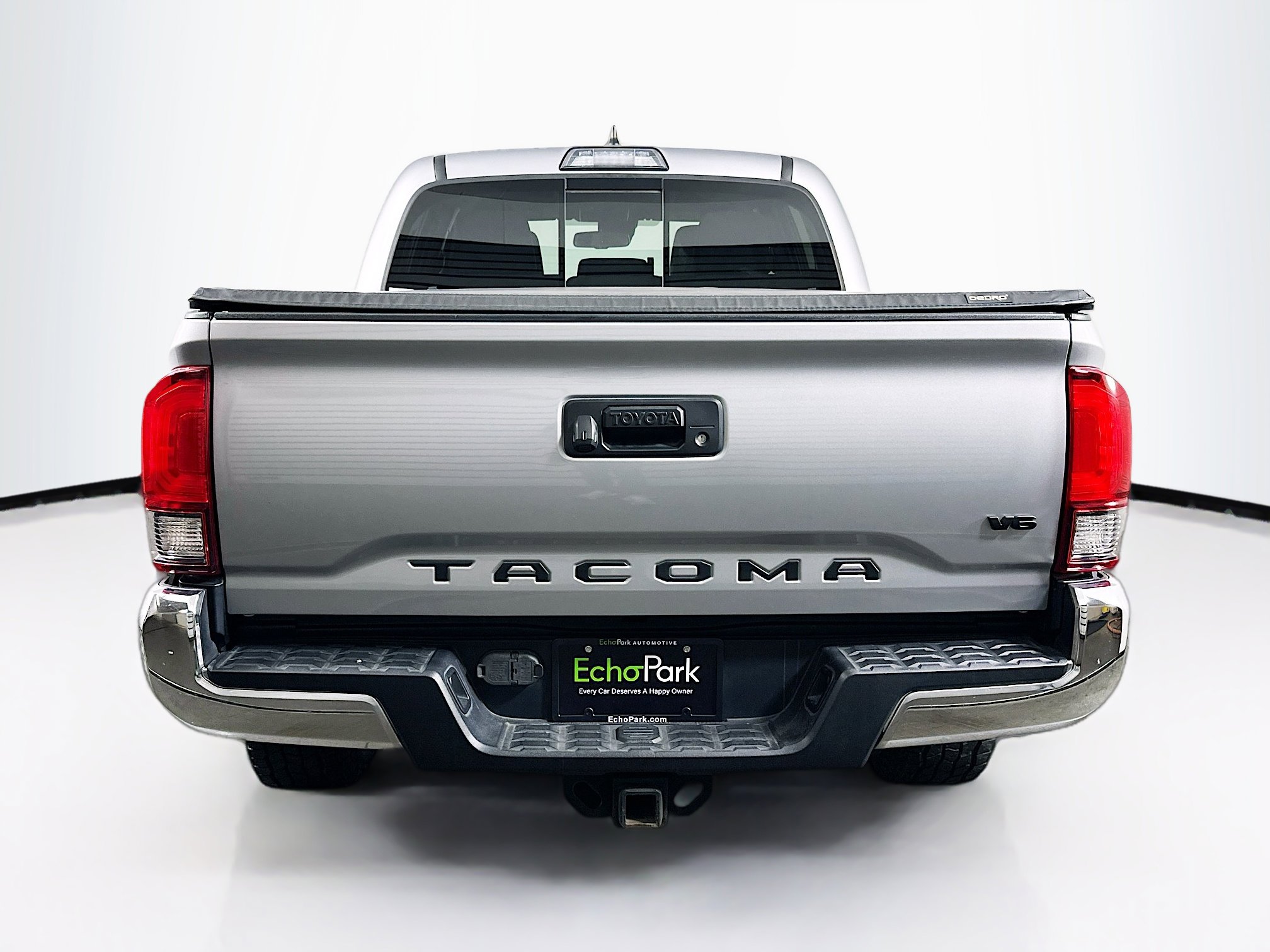 Used 2019 Toyota Tacoma TRD Off-Road w/ Four Season Floor Mat Package image 7