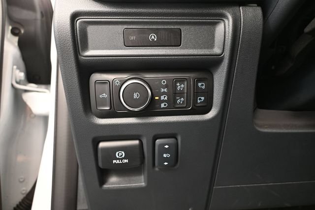 Used 2025 Ford F150 Lariat AWD/4WD image 26