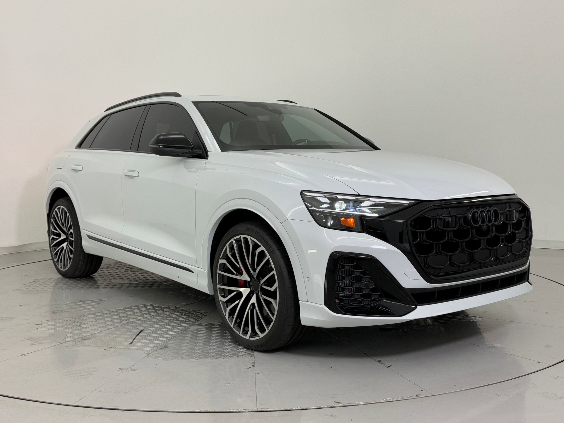 New 2026 Audi SQ8 Prestige image 7