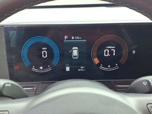 Used 2025 Hyundai Kona SEL FWD image 21