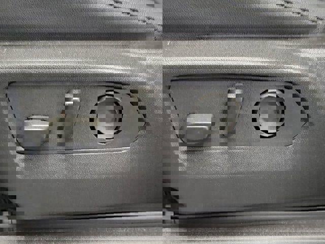 Used 2025 Chevrolet Suburban LT w/ Comfort Package image 15