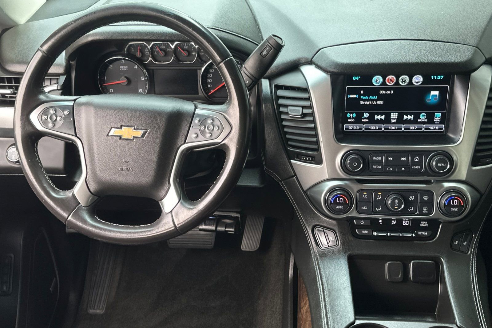 Used 2018 Chevrolet Suburban LT AWD/4WD image 14