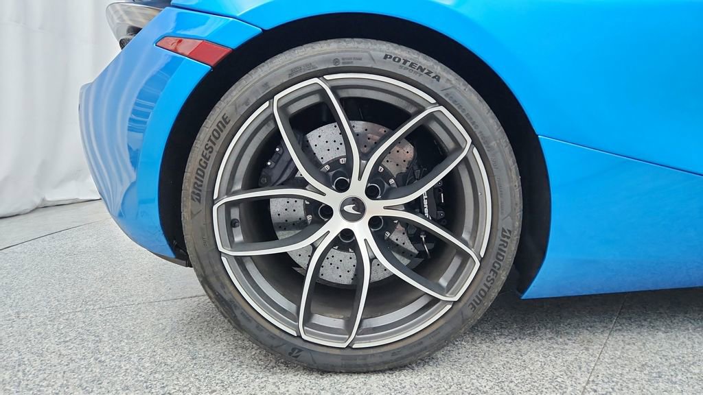 Used 2020 McLaren 720S Performance image 33