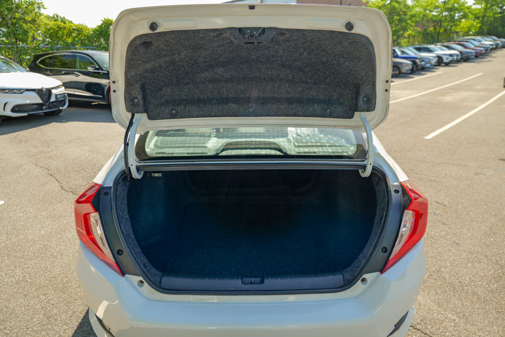 Used 2020 Honda Civic LX image 32