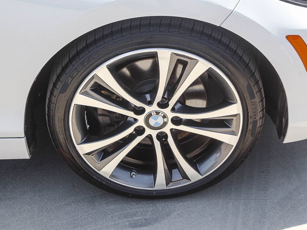 Used 2017 BMW 230i xDrive Convertible AWD/4WD image 10