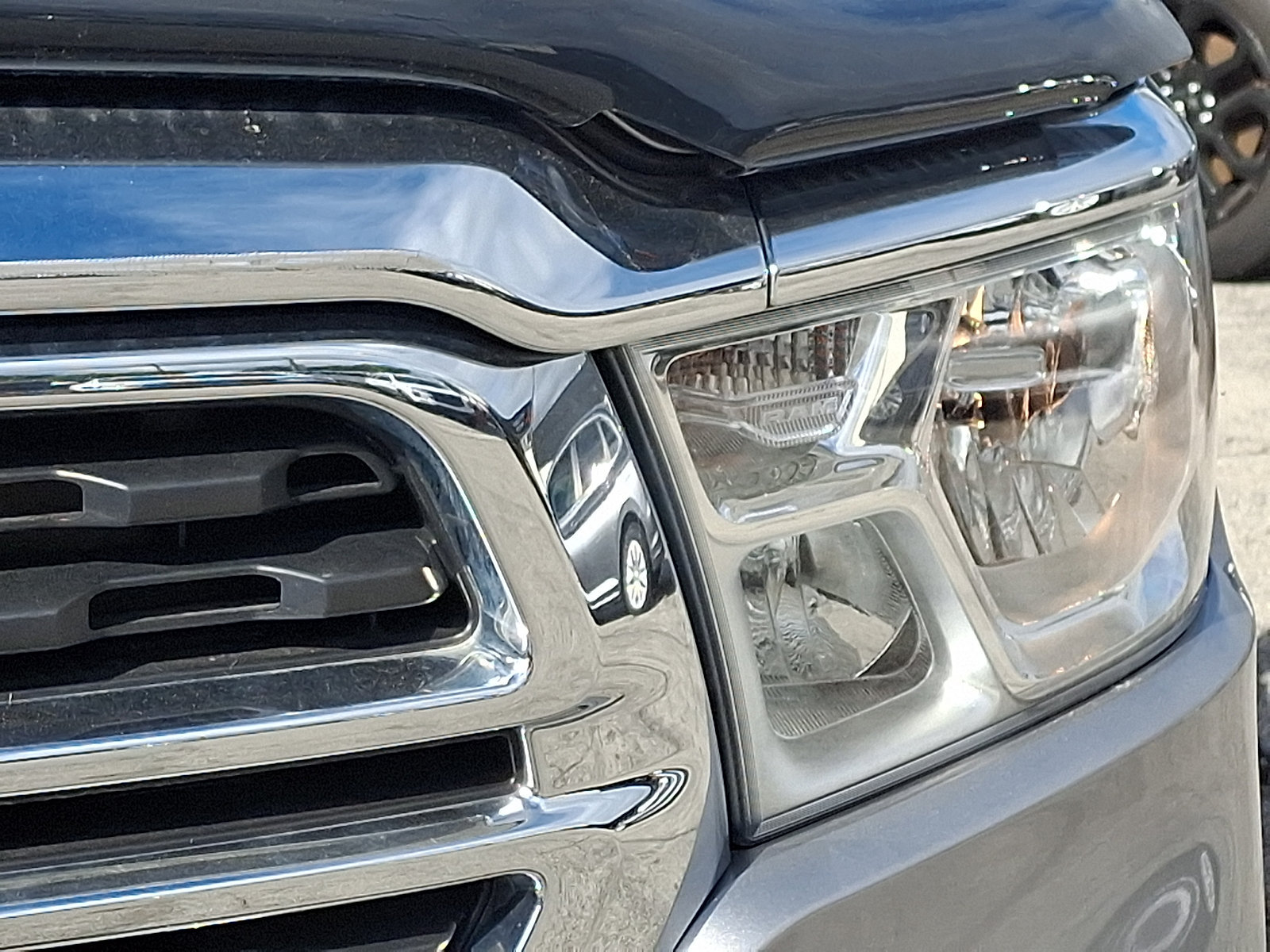 Used 2023 RAM 1500 Big Horn AWD/4WD image 9