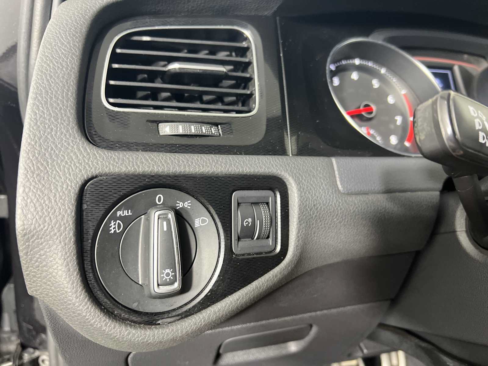 Used 2017 Volkswagen GTI S FWD image 30