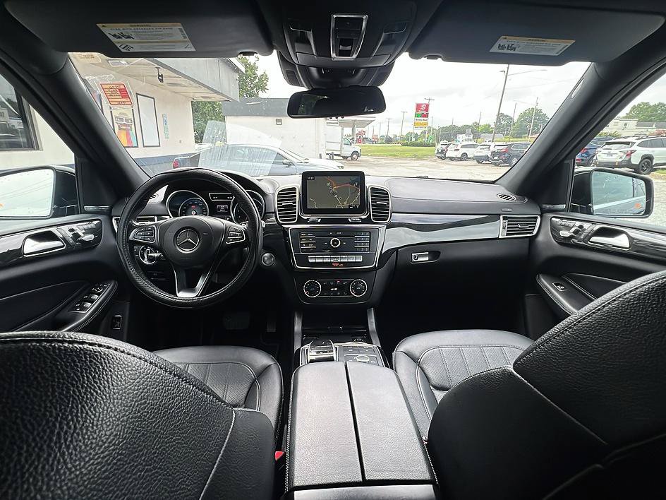 Used 2017 Mercedes-Benz GLS 450 4MATIC w/ Premium Package image 11