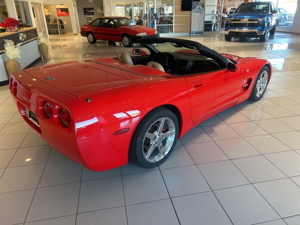 Used 2003 Chevrolet Corvette Convertible w/ Preferred Equipment Group1 image 2