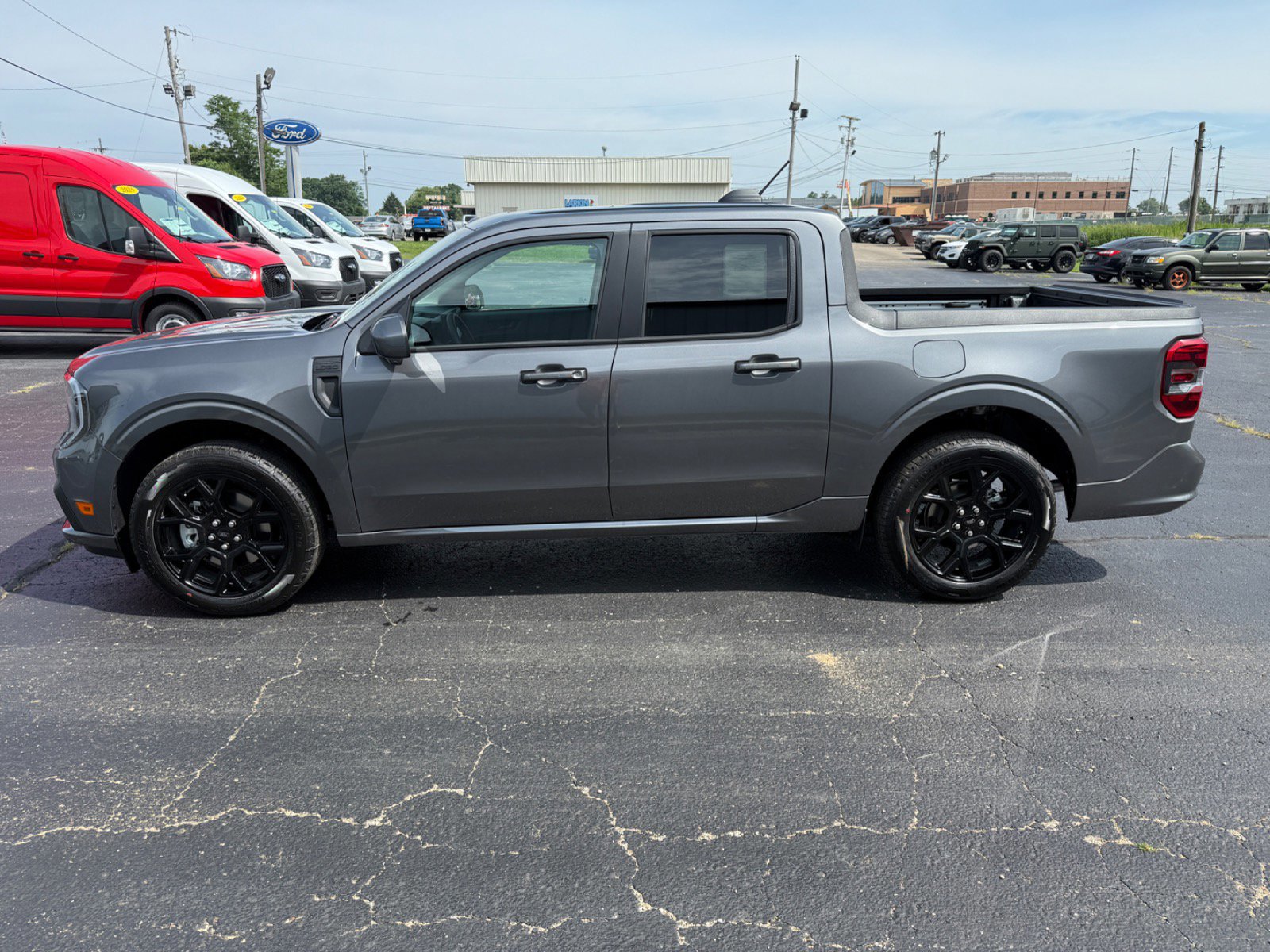 New 2025 Ford Maverick Lobo image 15