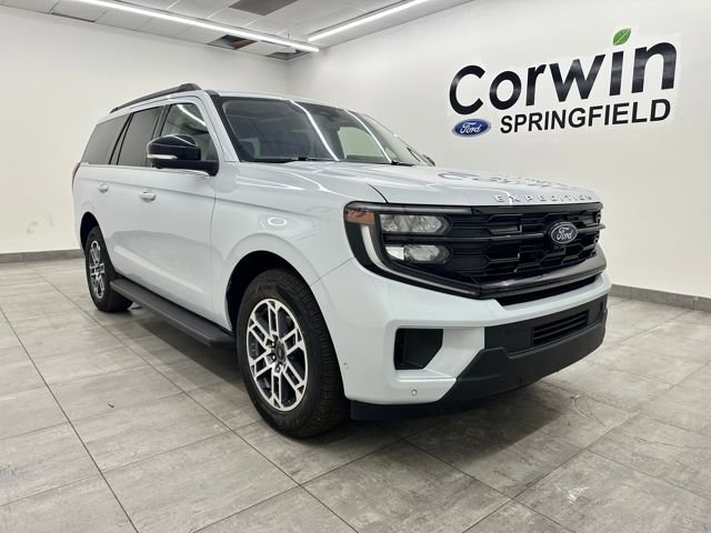 Certified 2025 Ford Expedition Active image 8