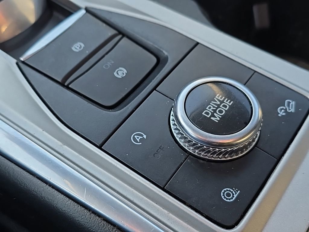 Used 2021 Ford Explorer Limited w/ Equipment Group 301A image 16