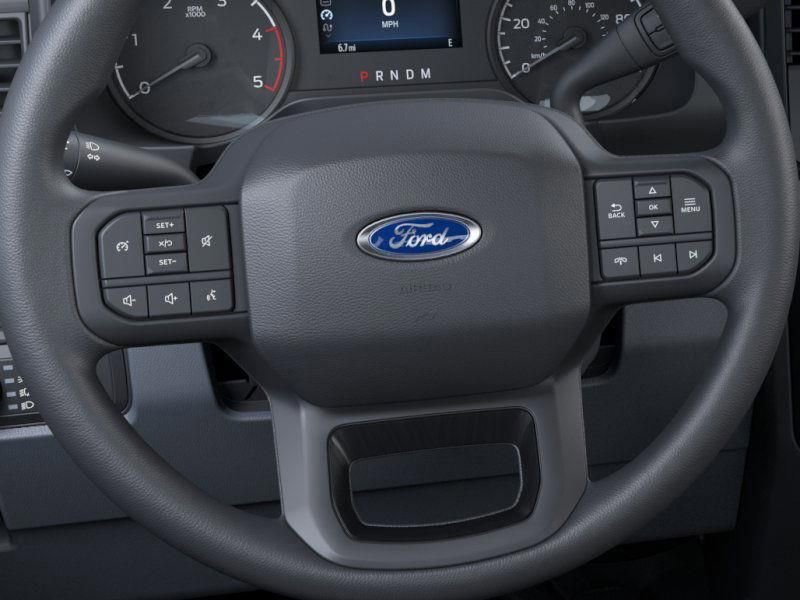 New 2026 Ford F250 XL w/ FX4 Off-Road Package AWD/4WD image 12