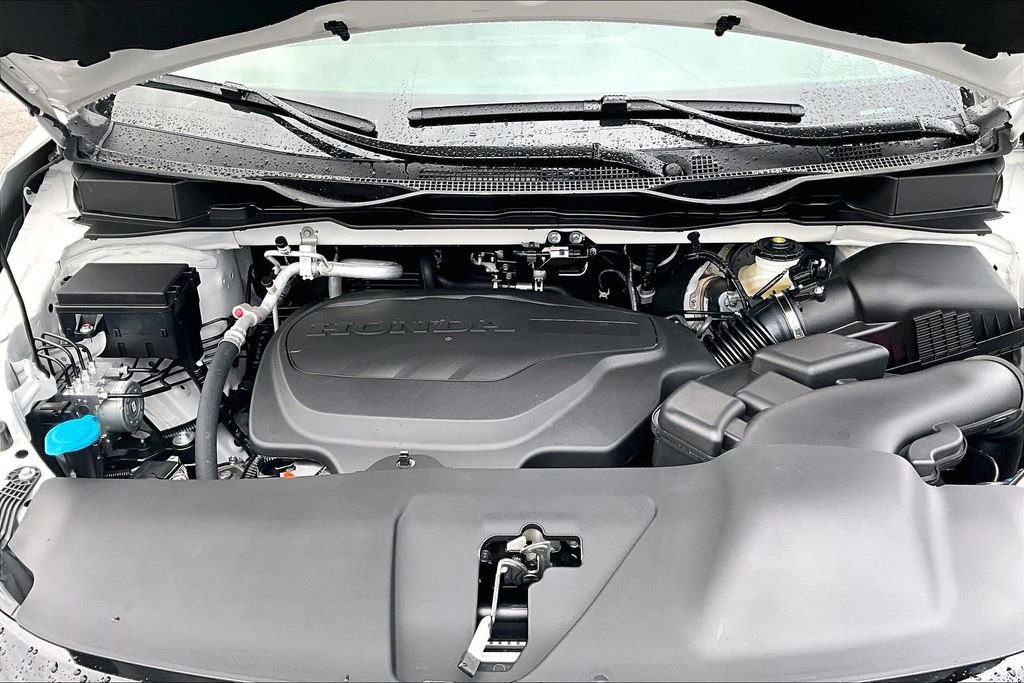 New 2026 Honda Odyssey Elite image 12