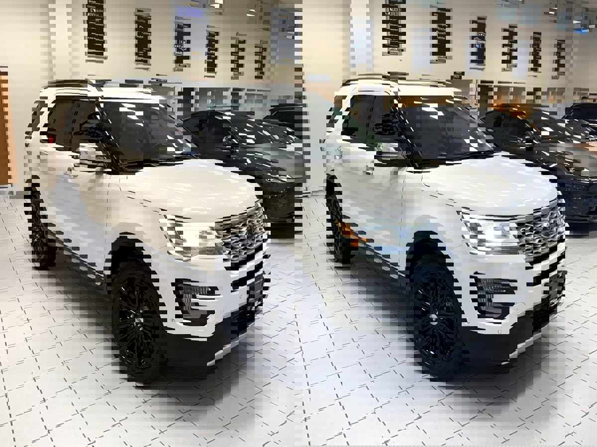 Used 2016 Ford Explorer Platinum image 61