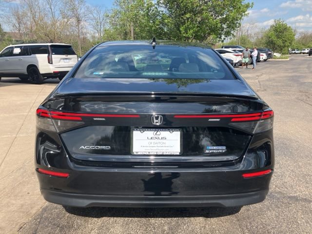Used 2023 Honda Accord Sport image 4