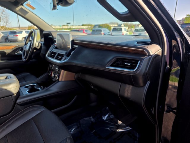 Used 2023 Chevrolet Tahoe High Country AWD/4WD image 10