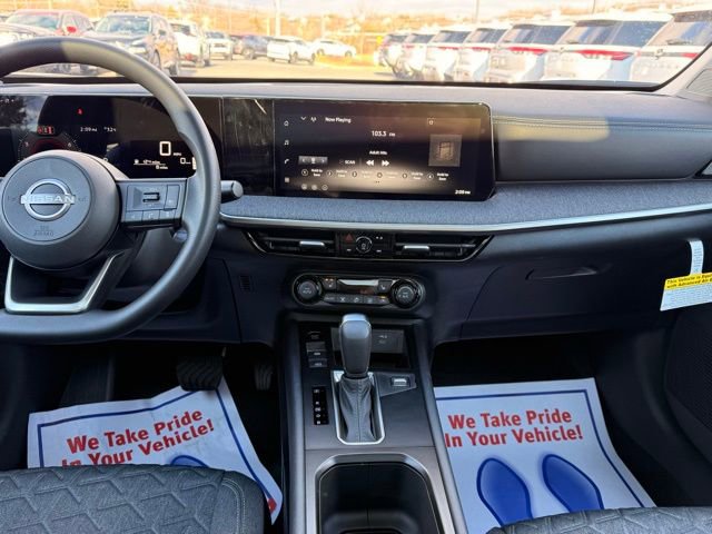 New 2026 Nissan Kicks SV w/ SV Premium Package AWD/4WD image 23