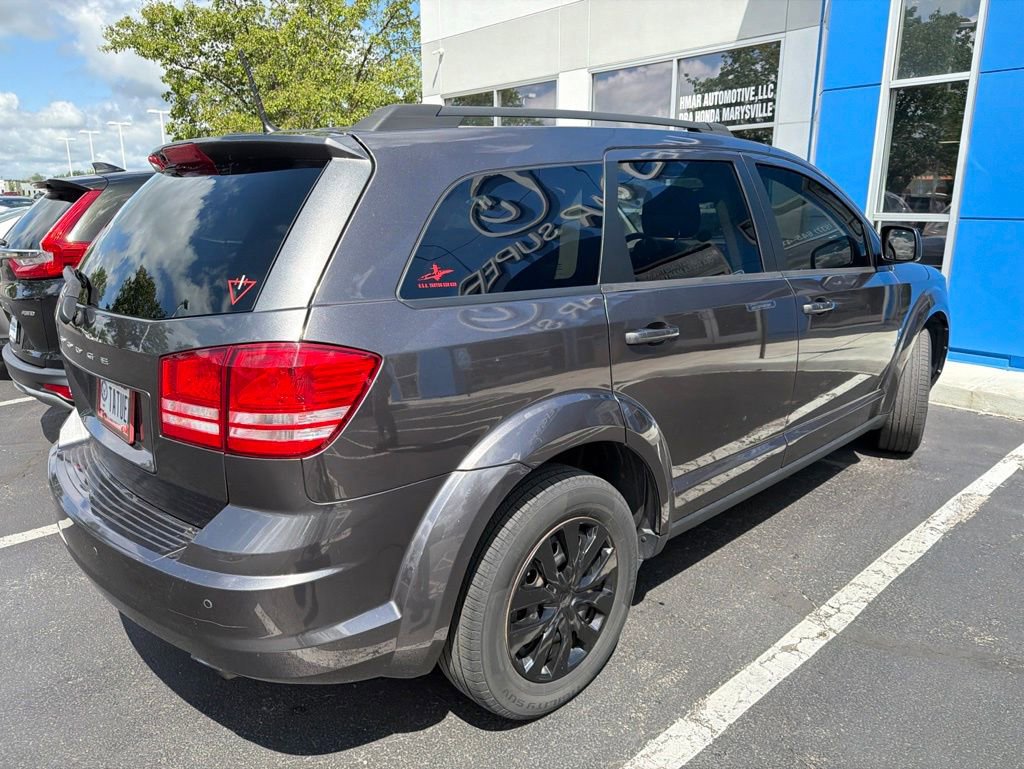 Used 2020 Dodge Journey SE FWD image 4