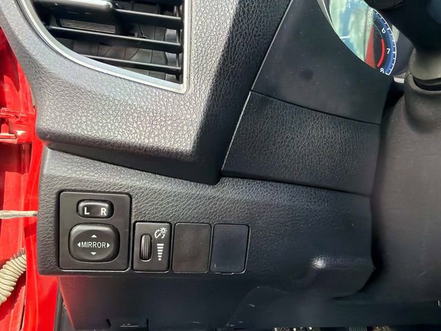 Used 2015 Toyota Corolla S image 28