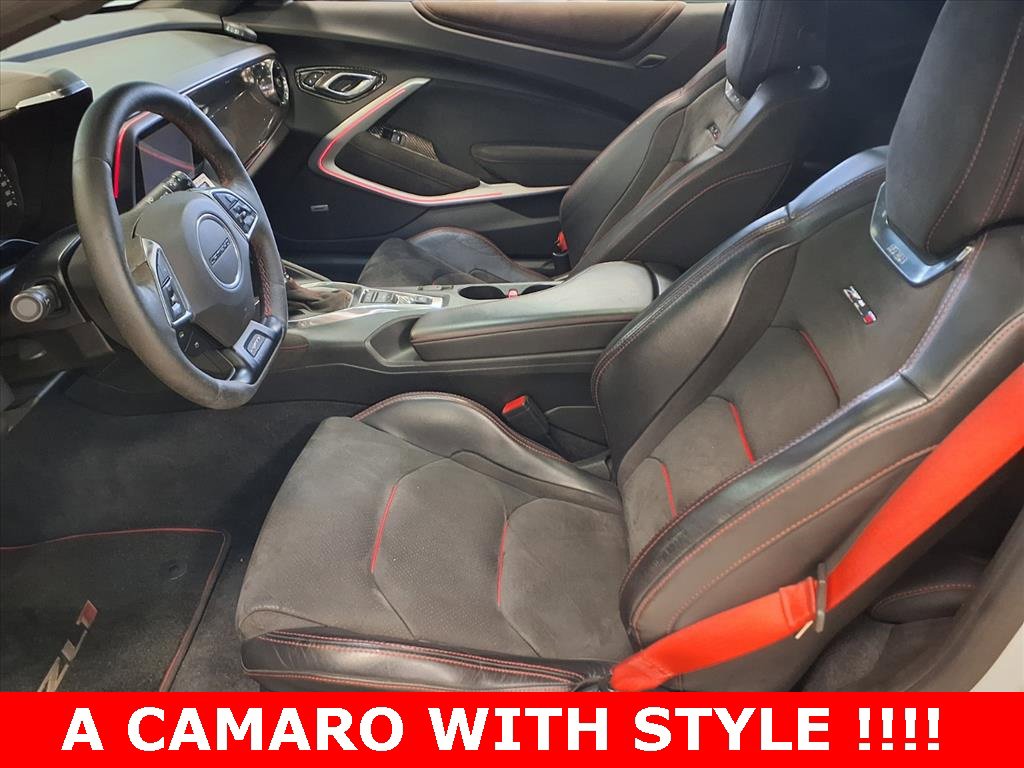 Used 2017 Chevrolet Camaro ZL1 image 13