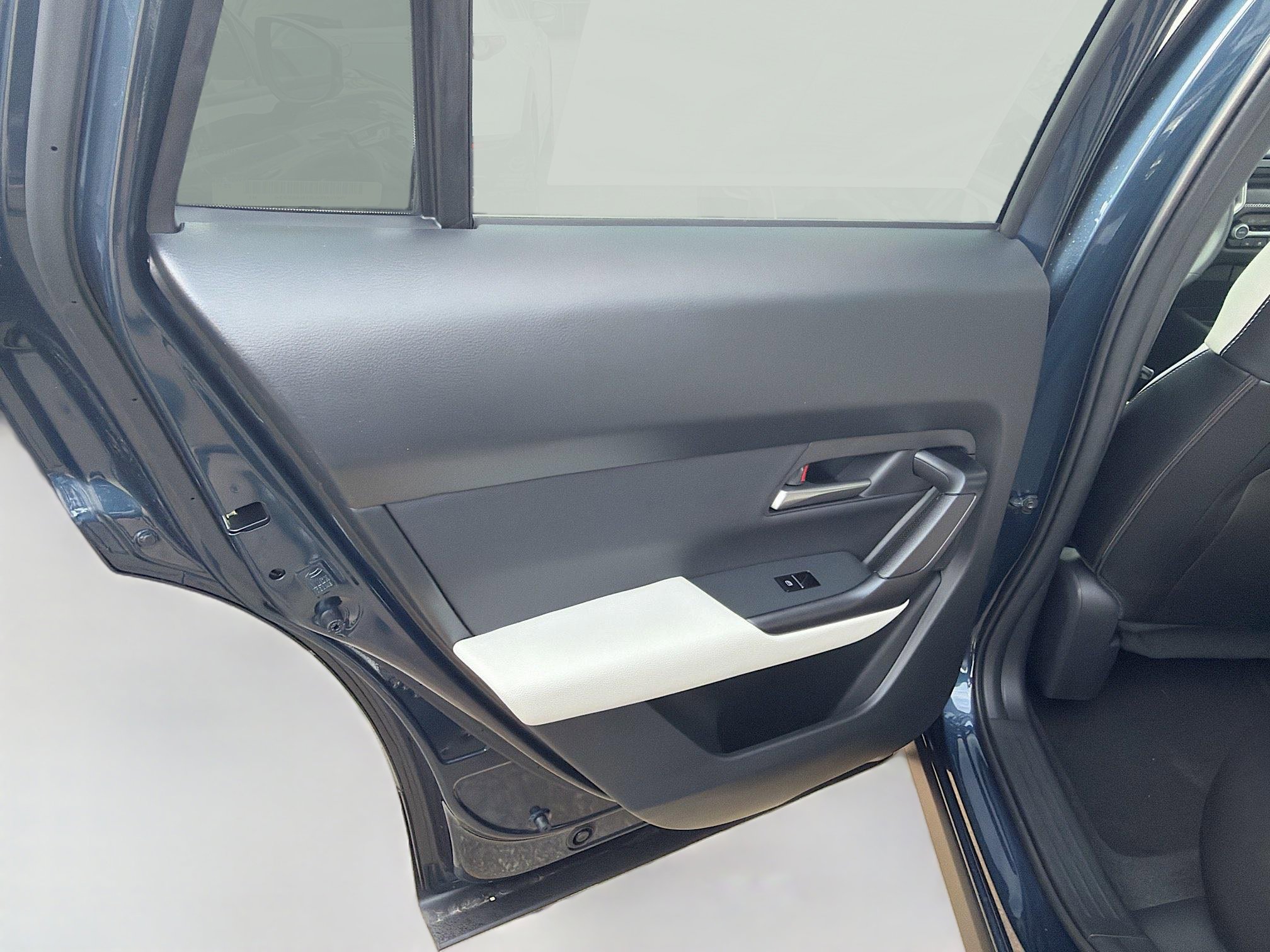 New 2026 MAZDA CX-50 AWD 2.5 S w/ Weather Package image 47