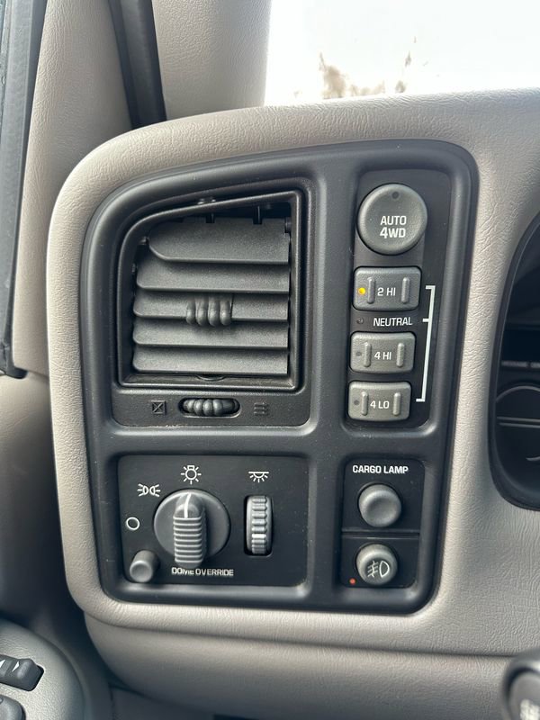 Used 1999 Chevrolet Silverado 1500 LS w/ Off-Road Chassis Pkg image 13