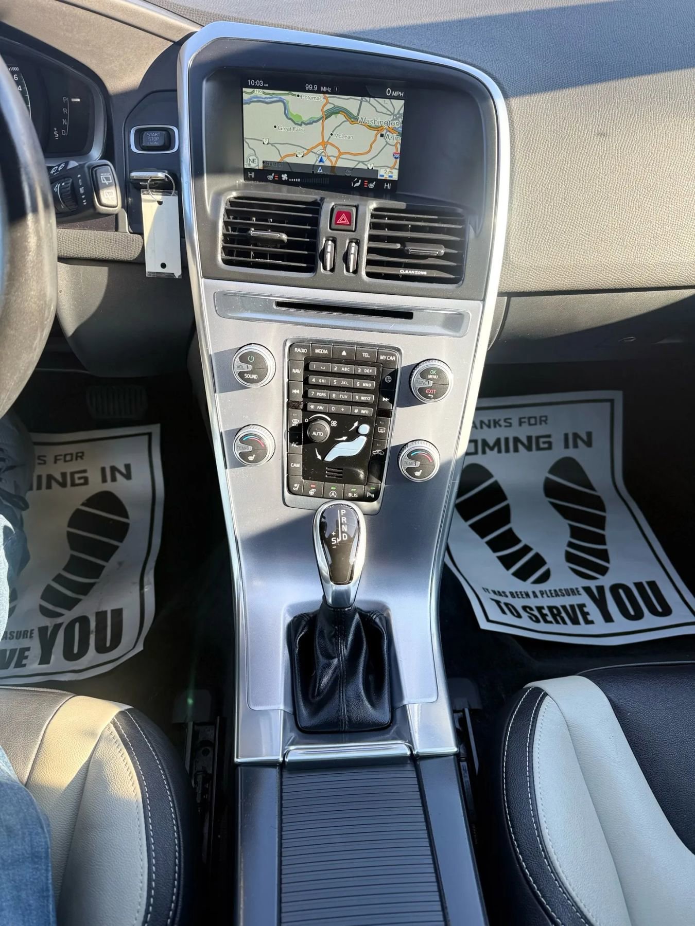 Used 2017 Volvo XC60 T5 Dynamic w/ Preferred Option Package image 21