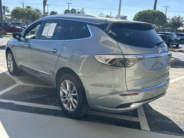 Used 2023 Buick Enclave Avenir w/ Avenir Technology Package FWD image 20