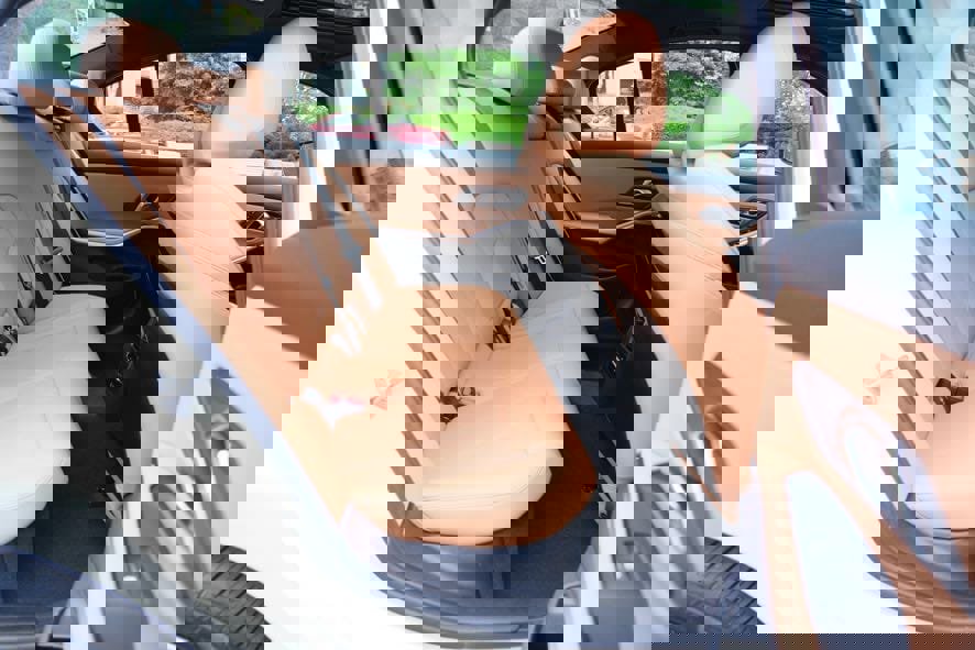 Used 2024 BMW 330i Sedan image 25