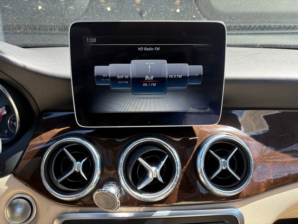 Used 2019 Mercedes-Benz CLA 250 image 38