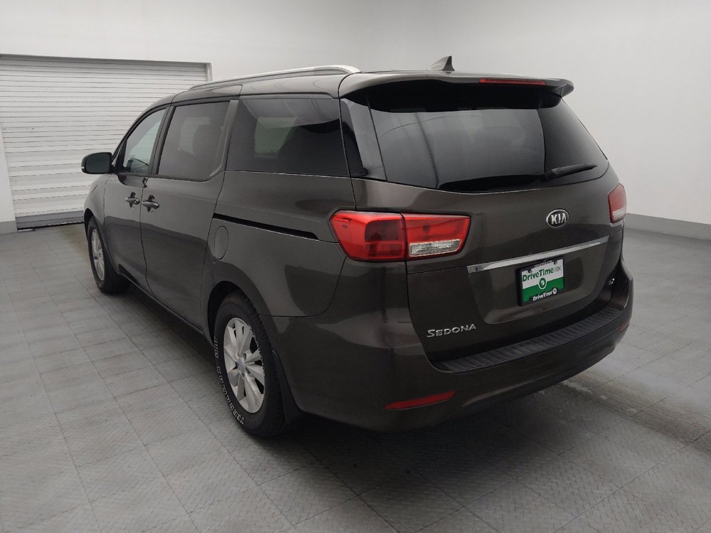 Used 2016 Kia Sedona LX FWD image 5