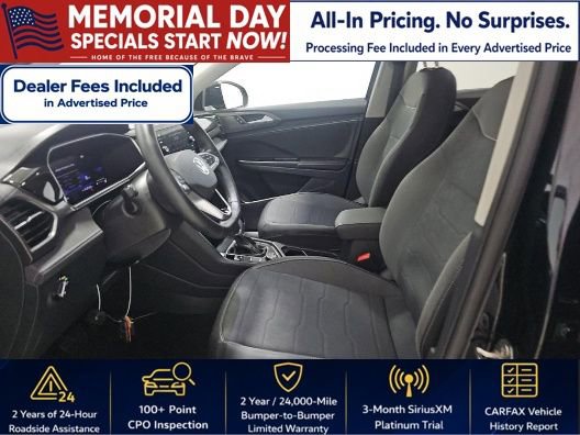 Used 2025 Volkswagen Taos SE AWD/4WD image 4