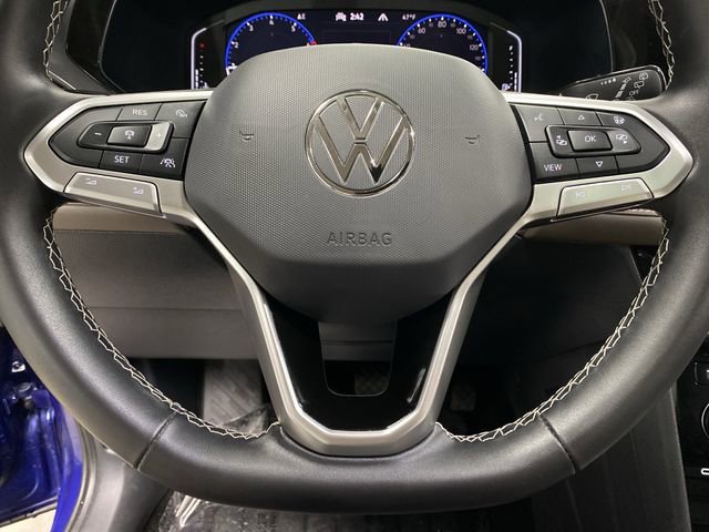 Used 2024 Volkswagen Taos SEL image 15