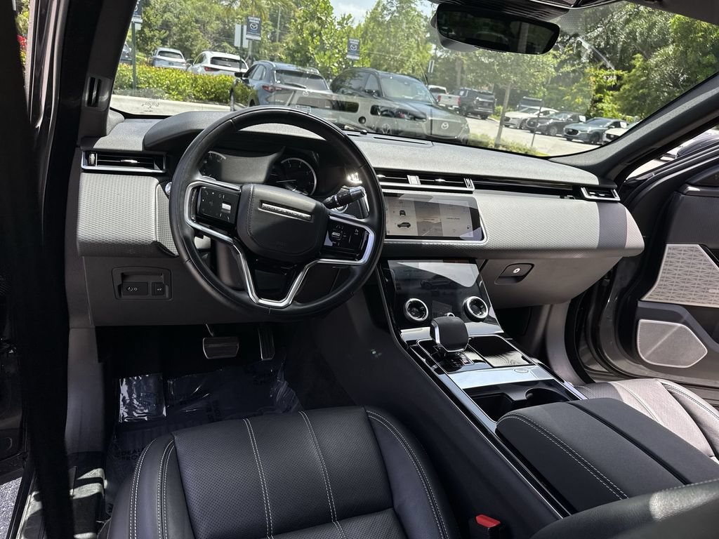 Used 2022 Land Rover Range Rover Velar R-Dynamic S AWD/4WD image 35