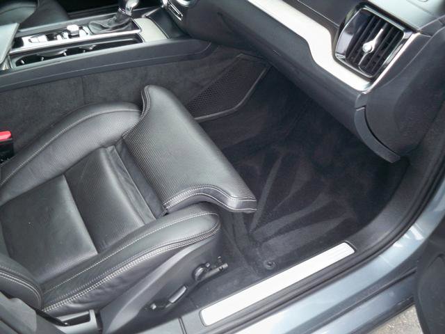 Used 2019 Volvo S60 T6 Inscription image 18