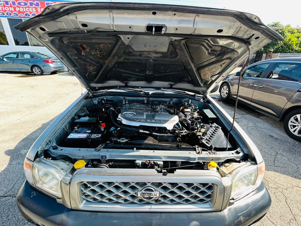 Used 2001 Nissan Pathfinder SE image 19