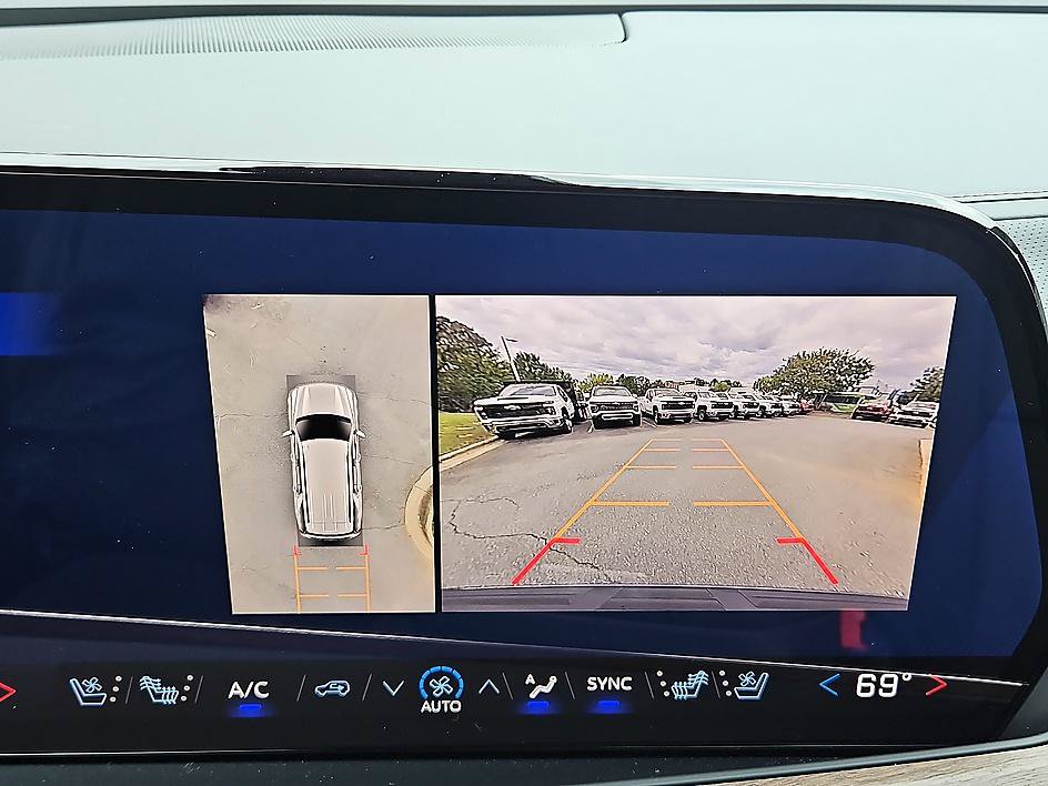 New 2026 Chevrolet Tahoe High Country AWD/4WD image 20