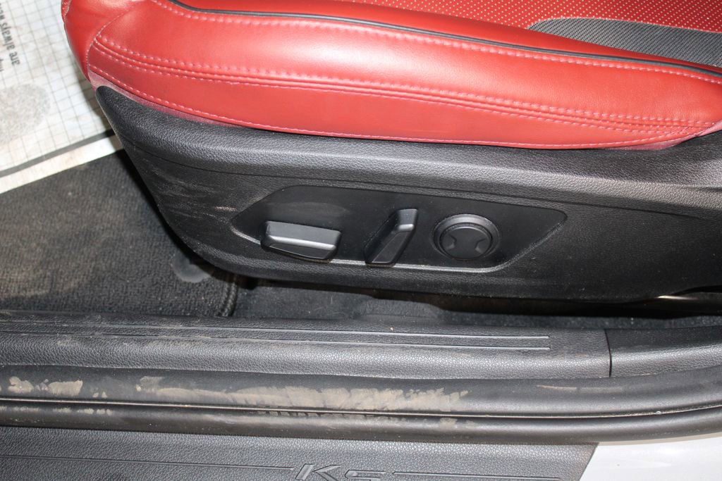 Used 2023 Kia K5 GT-Line image 22