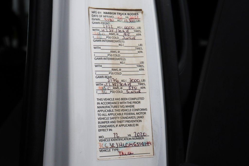 Used 2021 RAM 3500 Big Horn image 48