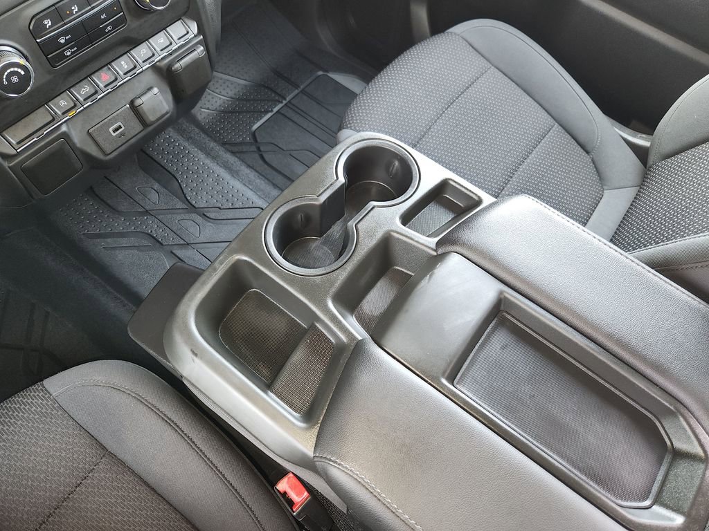 Used 2020 Chevrolet Silverado 1500 Custom w/ Custom Value Package image 21