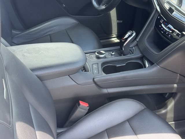 Used 2021 Cadillac XT5 Premium Luxury AWD/4WD image 17