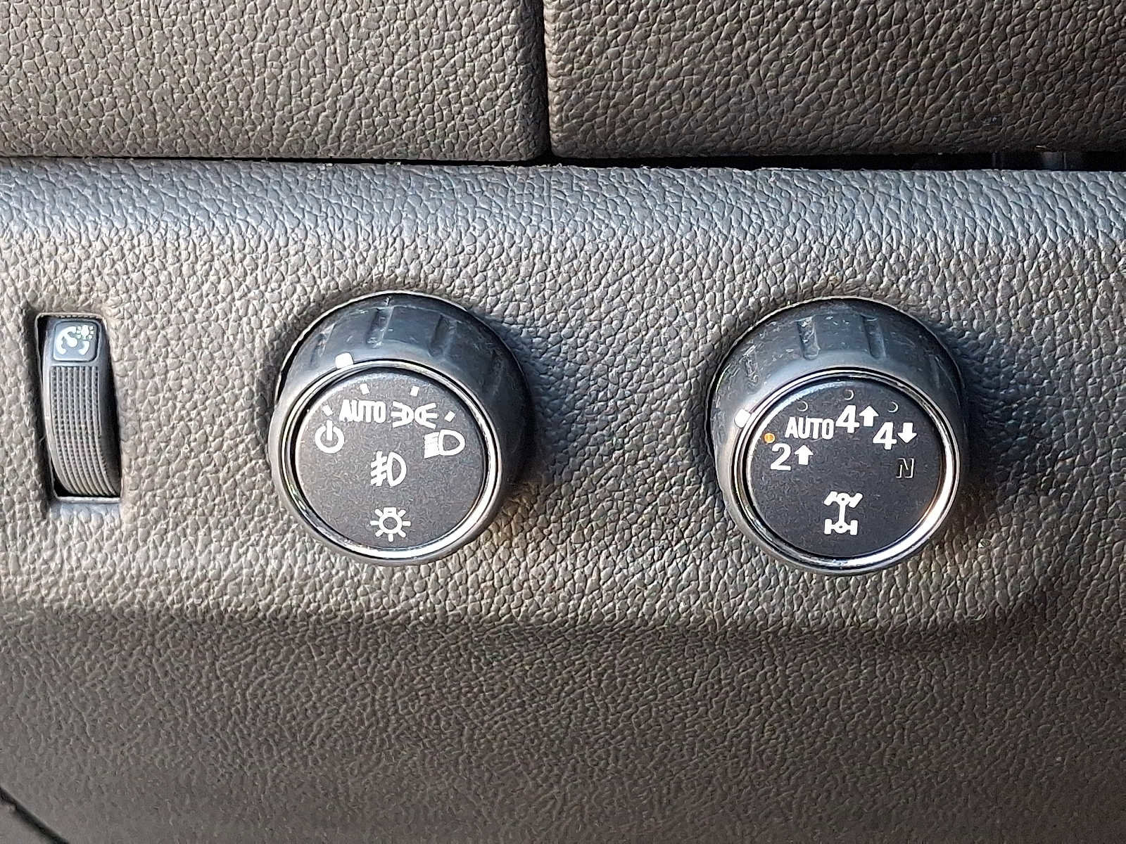 Certified 2022 Chevrolet Colorado LT w/ LT Convenience Package image 24