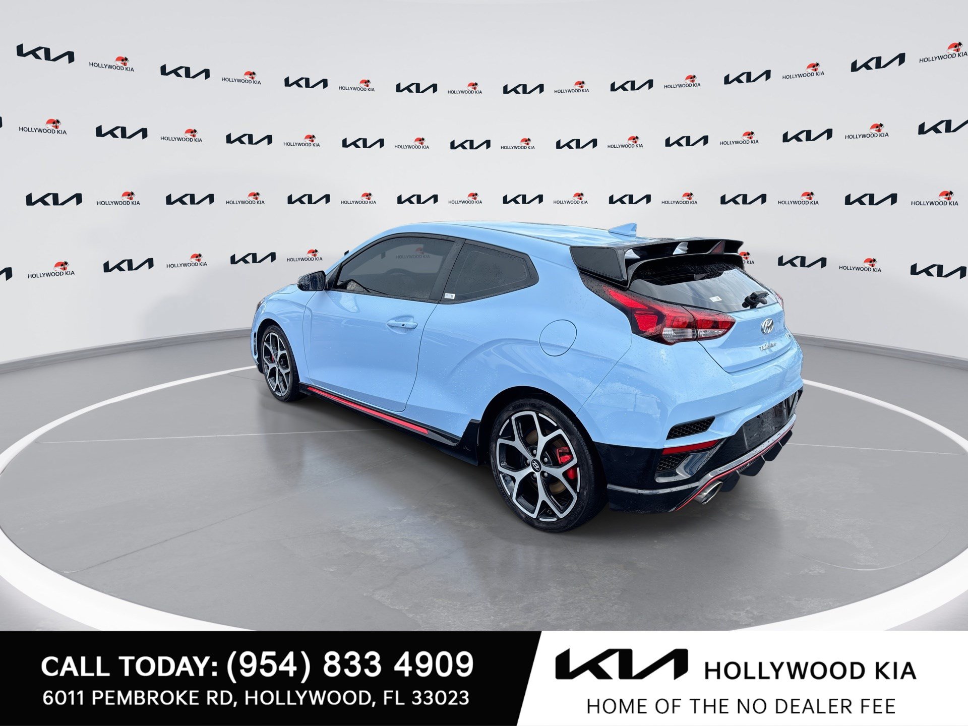 Used 2020 Hyundai Veloster N FWD image 6