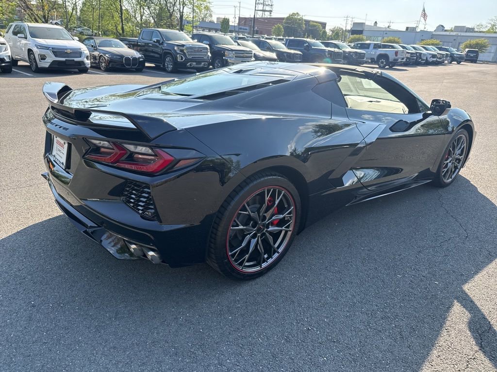 Used 2023 Chevrolet Corvette Stingray Preferred Cpe w/ Z51 Performance Package RWD image 54