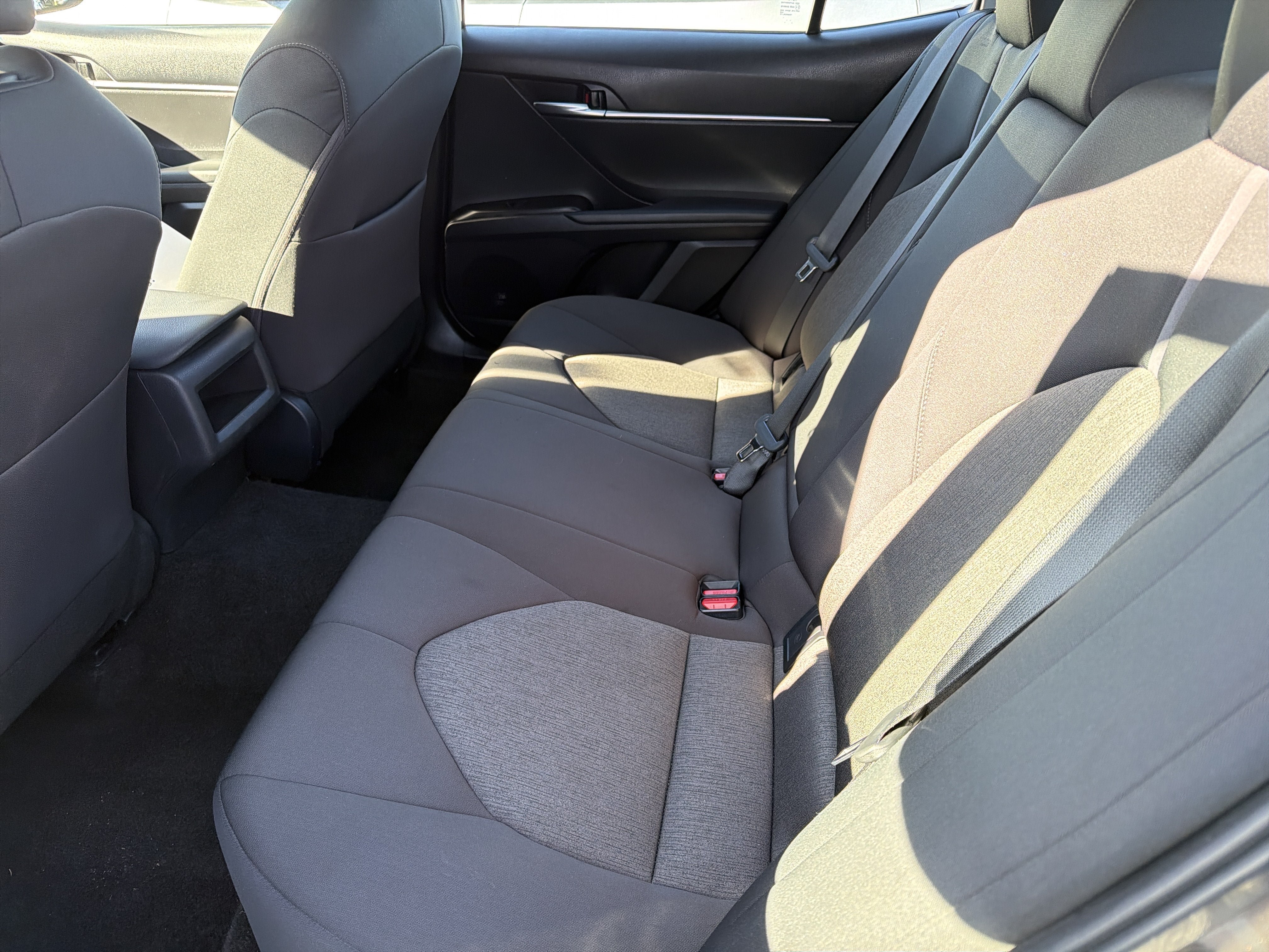 Used 2024 Toyota Camry LE AWD/4WD image 23