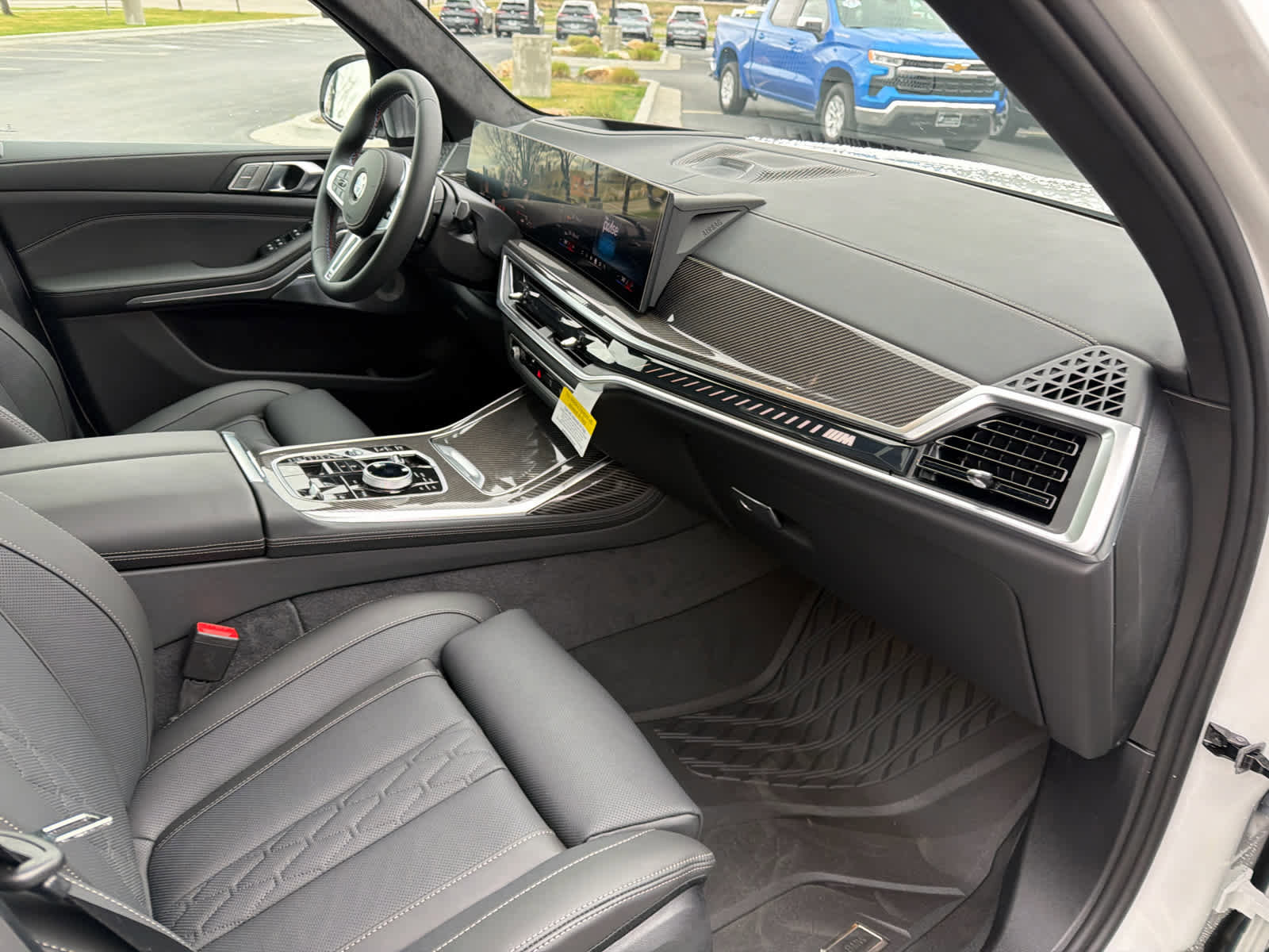 New 2026 BMW X7 M60i AWD/4WD image 15