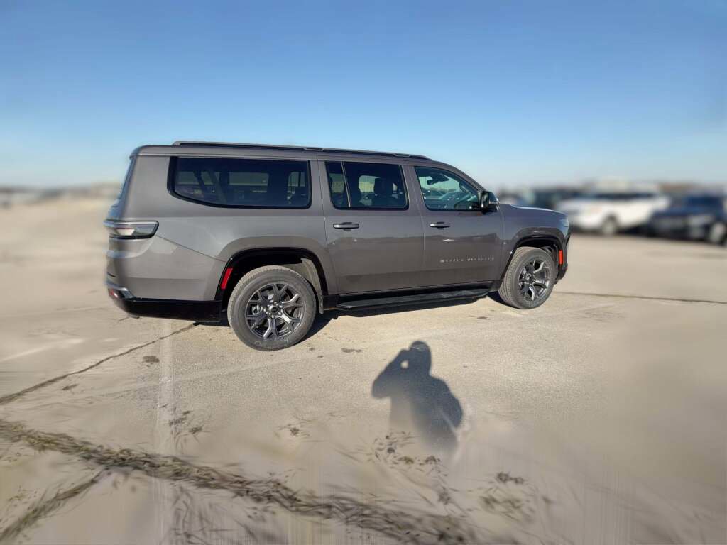 New 2026 Jeep Grand Wagoneer L Limited image 13