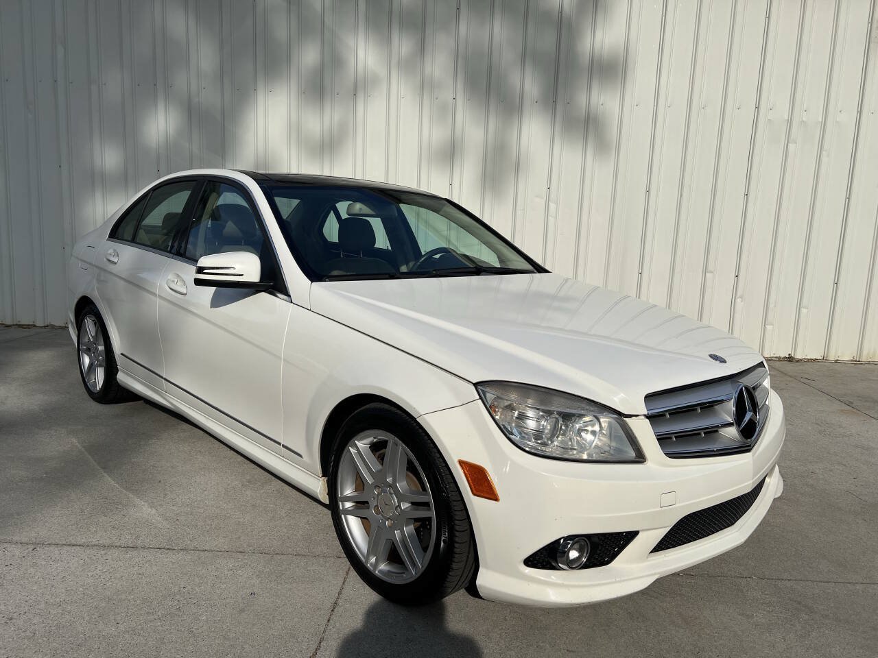 Used 2010 Mercedes-Benz C 350 Sport image 1