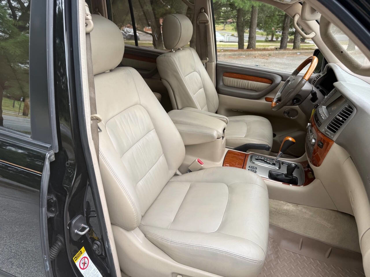 Used 2003 Lexus LX 470 4WD image 57